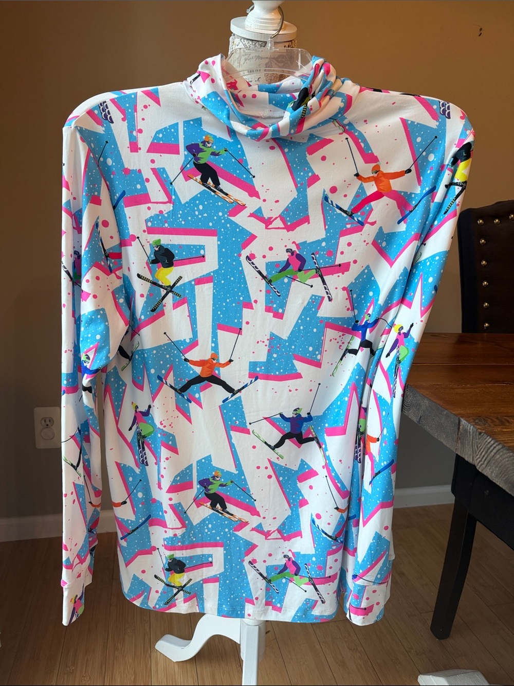 Shinesty Retro 90’s Style Ski Skiers Turtleneck Colorful NWT